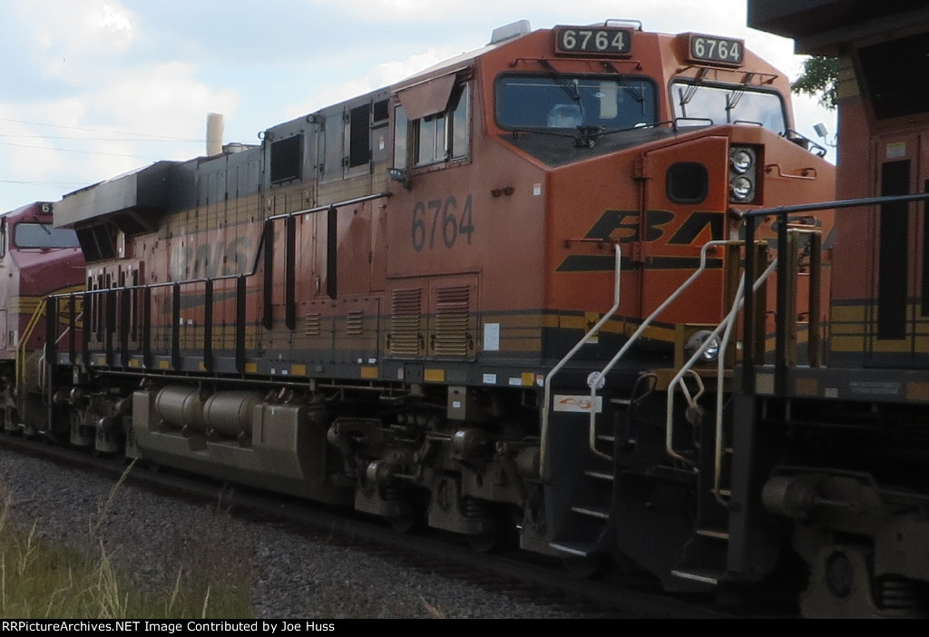 BNSF 6764